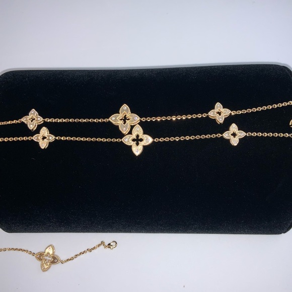 18k Venetian Station Necklace - Picture 13 of 14